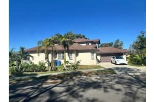 4015 Woodacre Ln, TAMPA