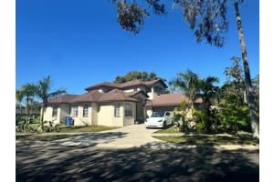 4015 WOODACRE LANE, TAMPA, FL 33624 - MLS#MFRTB8325641