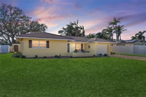 1710 GEORGIA AVENUE, SAINT PETERSBURG, FL 33703 Sold 04/10/25