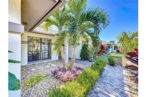 12345 YELLOW ROSE CIRCLE, RIVERVIEW, FL 33569 Sold 02/05/25