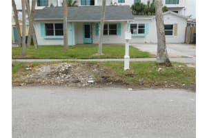 59 ACACIA STREET, CLEARWATER BEACH, FL 33767 Sold 01/08/25