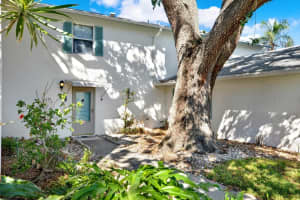 3276 38TH WAY, SAINT PETERSBURG, FL 33711 Sold 03/21/25
