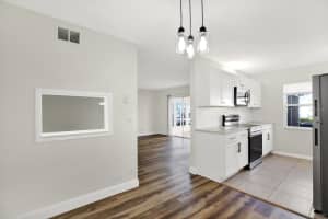 3276 38TH WAY, SAINT PETERSBURG, FL 33711 Sold 03/21/25