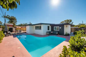 6327 HAMPTON DRIVE, ST PETERSBURG, FL 33710 Sold 03/24/25