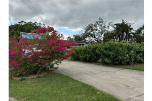 7108 RIVERWOOD BOULEVARD, TAMPA, FL 33615 Sold 07/24/25