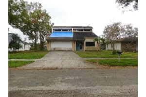 3346 FOXRIDGE CIRCLE, TAMPA, FL 33618 Sold 01/17/25
