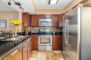 5729 PUERTA DEL SOL BOULEVARD, SAINT PETERSBURG, FL 33715 Sold 02/14/25
