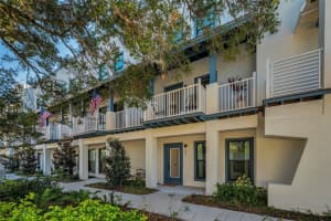 946 HIGHLAND AVENUE, DUNEDIN, FL 34698 Sold 01/30/25