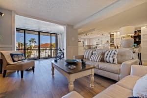 10540 77TH TERRACE, SEMINOLE, FL 33772 Sold 06/10/25