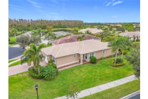 5008 CLIFF BAY WAY, WIMAUMA, FL 33598 Sold 04/04/25