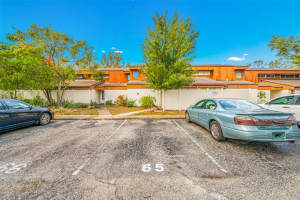 2062 SUNSET POINT ROAD, CLEARWATER, FL 33765 Sold 05/20/25