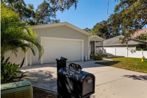 703 OLD CHARLESTON WAY, LARGO, FL 33770 Sold 06/13/25