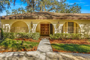 1116 N Riverhills Dr, TEMPLE TERRACE