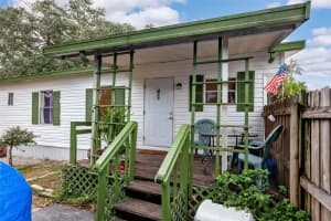 9727 LAKE DRIVE, WEEKI WACHEE, FL 34613 Sold 02/13/25