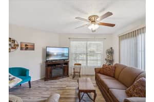 1901 LENNOX ROAD, PALM HARBOR, FL 34683 - MLS#MFRTB8326128