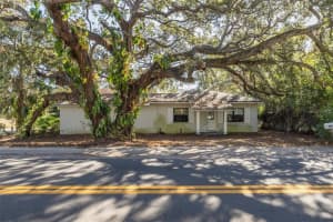 775 Pennsylvania Ave, PALM HARBOR