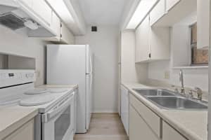 14115 MOSSY GLEN LANE, TAMPA, FL 33613 Sold 02/27/25