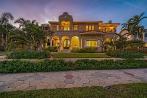 1925 BEACH DRIVE, ST PETERSBURG, FL 33705 Sold 08/25/25
