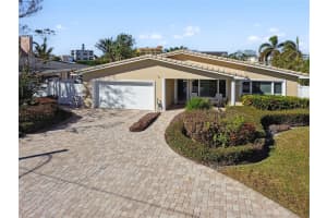 10208 TARPON DRIVE, TREASURE ISLAND, FL 33706 Sold 01/03/25