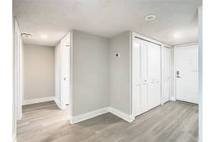 400 ISLAND WAY, CLEARWATER BEACH, FL 33767 - MLS#MFRTB8326413
