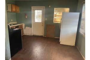 803 WARREN STREET, PLANT CITY, FL 33563 Sold 12/23/24