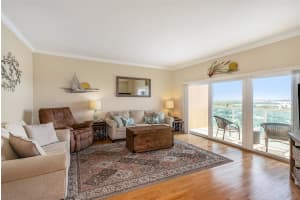 880 MANDALAY AVENUE, CLEARWATER BEACH, FL 33767 Sold 05/15/25