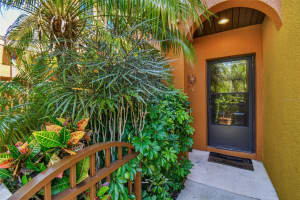 1020 BLACKWATER DRIVE, WESLEY CHAPEL, FL 33543 Sold 03/10/25