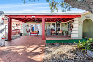 7505 EASTMOOR COURT, TAMPA, FL 33615 - MLS#MFRTB8326575