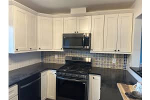 119 30TH AVENUE, ST PETERSBURG, FL 33704 Sold 01/17/25