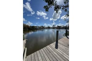 675 AVENIDA DEL NORTE, SARASOTA, FL 34242 Sold 01/16/25