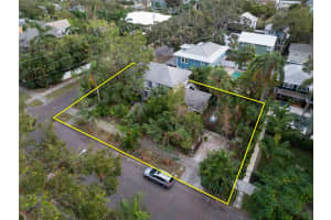 1030 2ND STREET, SAINT PETERSBURG, FL 33701 Sold 01/23/25