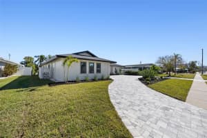 475 ISLAND WAY, CLEARWATER BEACH, FL 33767 - MLS#MFRTB8326859