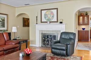 5909 GULFPORT BOULEVARD, GULFPORT, FL 33707 Sold 06/11/25