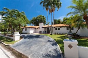 131 TOLEDO WAY, ST PETERSBURG, FL 33704 Sold 01/17/25