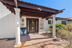 131 TOLEDO WAY, ST PETERSBURG, FL 33704 Sold 01/17/25