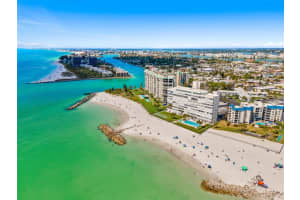 7000 BEACH PLAZA, ST PETE BEACH, FL 33706 Sold 05/02/25