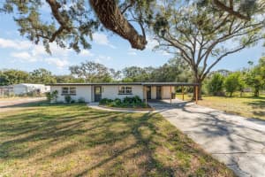 2823 HURST ROAD, AUBURNDALE, FL 33823 Sold 03/21/25