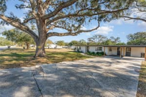 2823 HURST ROAD, AUBURNDALE, FL 33823 Sold 03/21/25