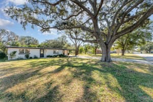 2823 HURST ROAD, AUBURNDALE, FL 33823 Sold 03/21/25