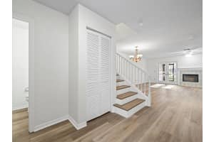 4136 BRENTWOOD PARK CIRCLE, TAMPA, FL 33624 Sold 02/25/25