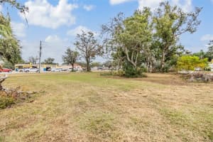 38424 SOUTH AVENUE, ZEPHYRHILLS, FL 33542 Sold 06/16/25