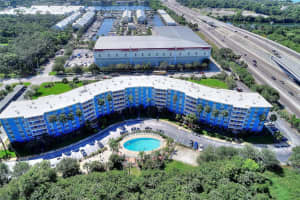 3315 58th Ave S #210, ST PETERSBURG