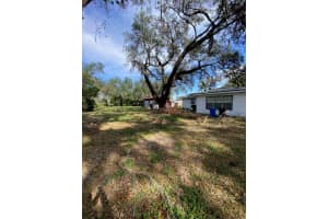 3208 FRONTAGE ROAD, PLANT CITY, FL 33565 Sold 02/07/25