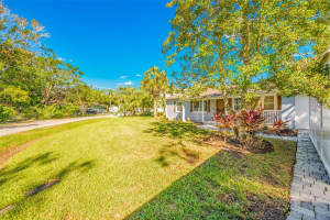 6210 SANDERS DRIVE, TAMPA, FL 33611 Sold 01/24/25