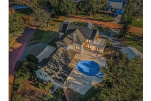 1535 MANOR WAY, SAINT PETERSBURG, FL 33705 Sold 02/26/25