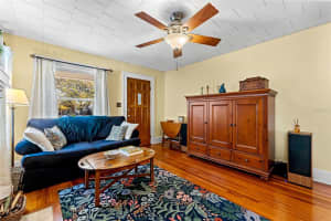 2910 11TH STREET, SAINT PETERSBURG, FL 33704 Sold 02/03/25