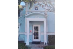 5218 BEACH DRIVE, SAINT PETERSBURG, FL 33705 Sold 06/26/25