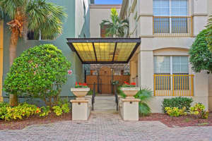 2440 HORATIO STREET, TAMPA, FL 33609 Sold 06/04/25