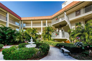 2700 BAYSHORE BOULEVARD, DUNEDIN, FL 34698 Sold 05/22/25