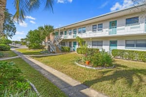 5825 18TH STREET, SAINT PETERSBURG, FL 33714 Sold 05/05/25